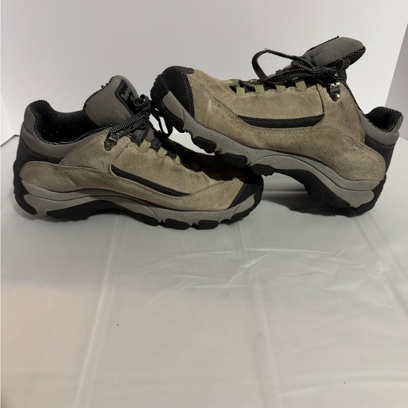 Timberland Women’s Grey and Black Hiking Shoes size 7.5M - Picture 10 of 11